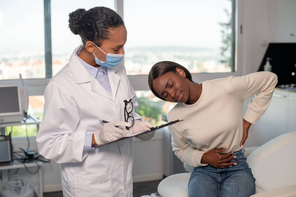 Patient speaks with health profession about hysterectomy